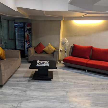 Aashraya Hotel Мисор Екстериор снимка