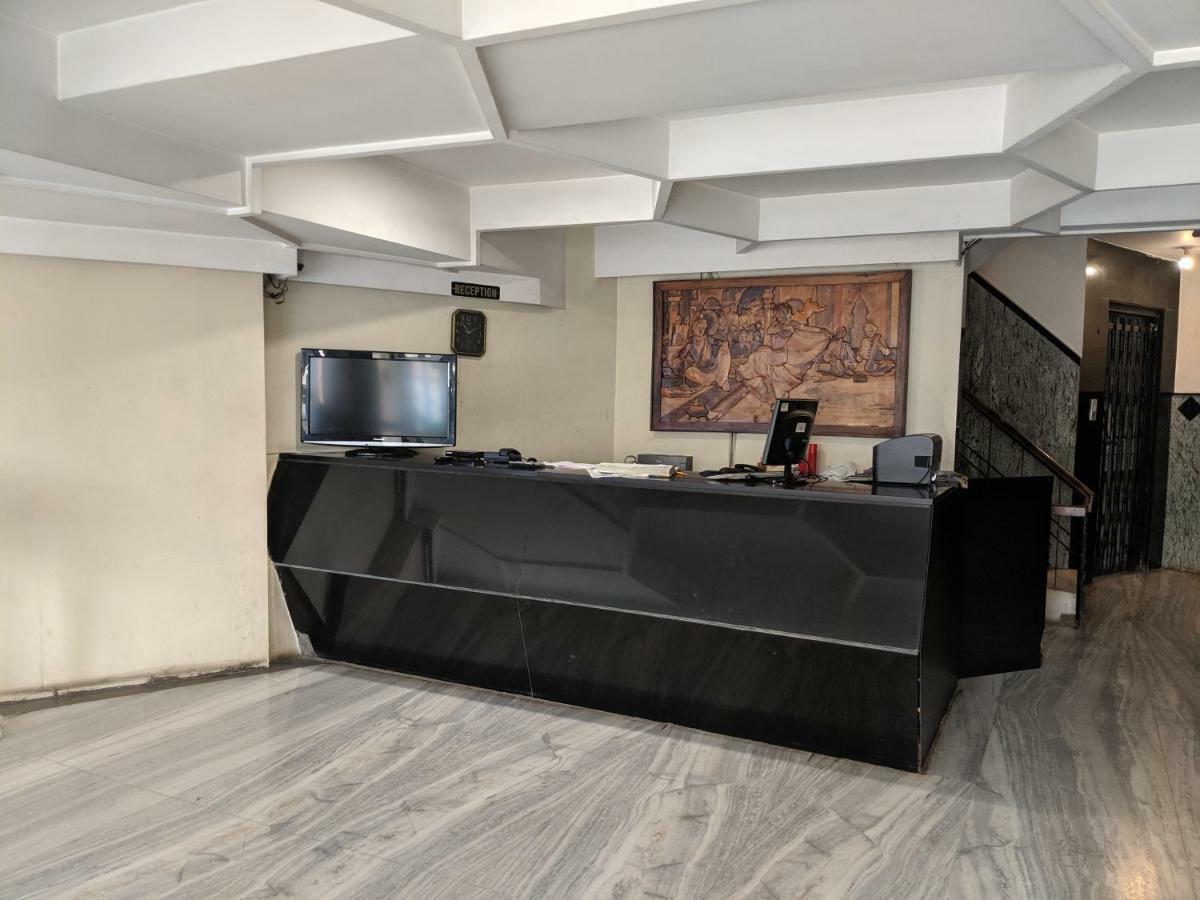 Aashraya Hotel Мисор Екстериор снимка